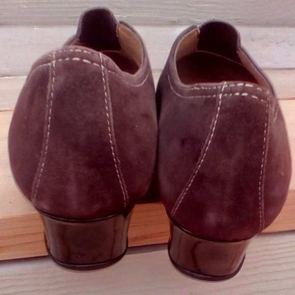 Women's Softspots Chocolate Suede Mules SZ-7.5 EUC - Picture 4 of 6